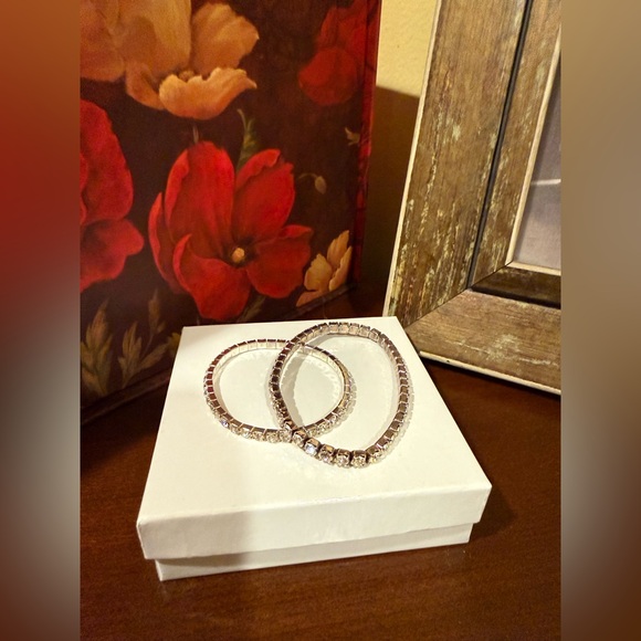 Jewelry - Elegant Silver-Tone Bracelet Set